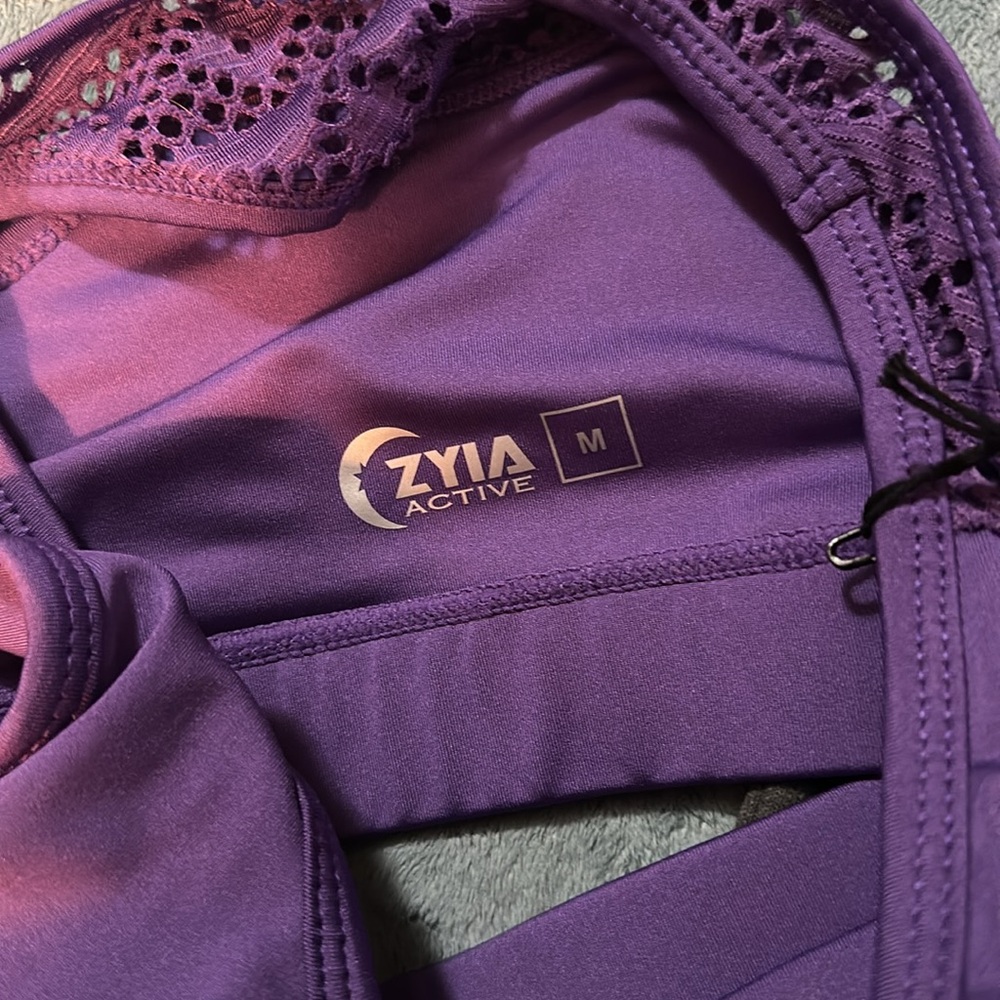 Zyia active purple bomber bra Medium one more rep New - Picture 4 of 6
